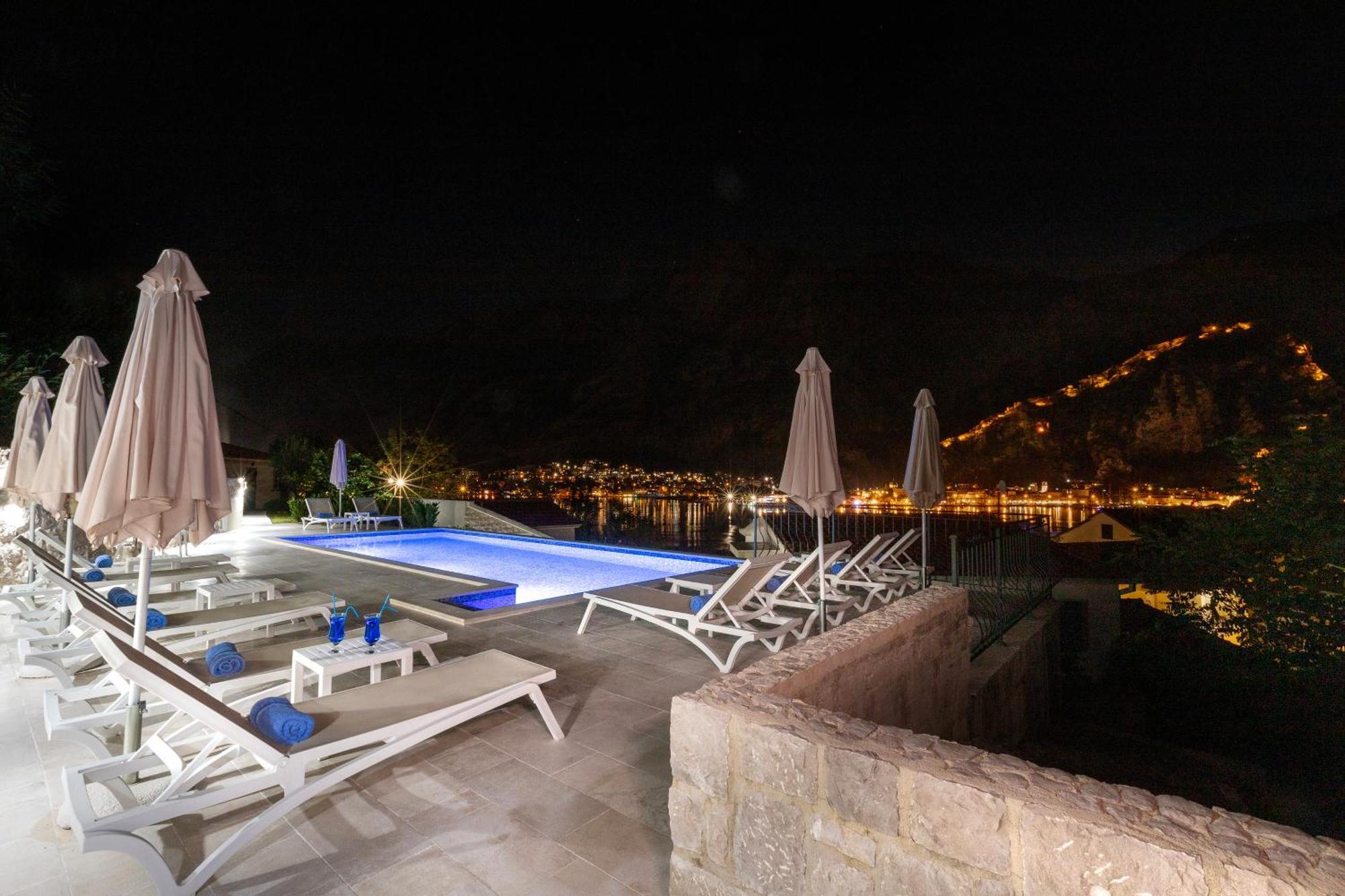 Apartments Doncic Котор Экстерьер фото