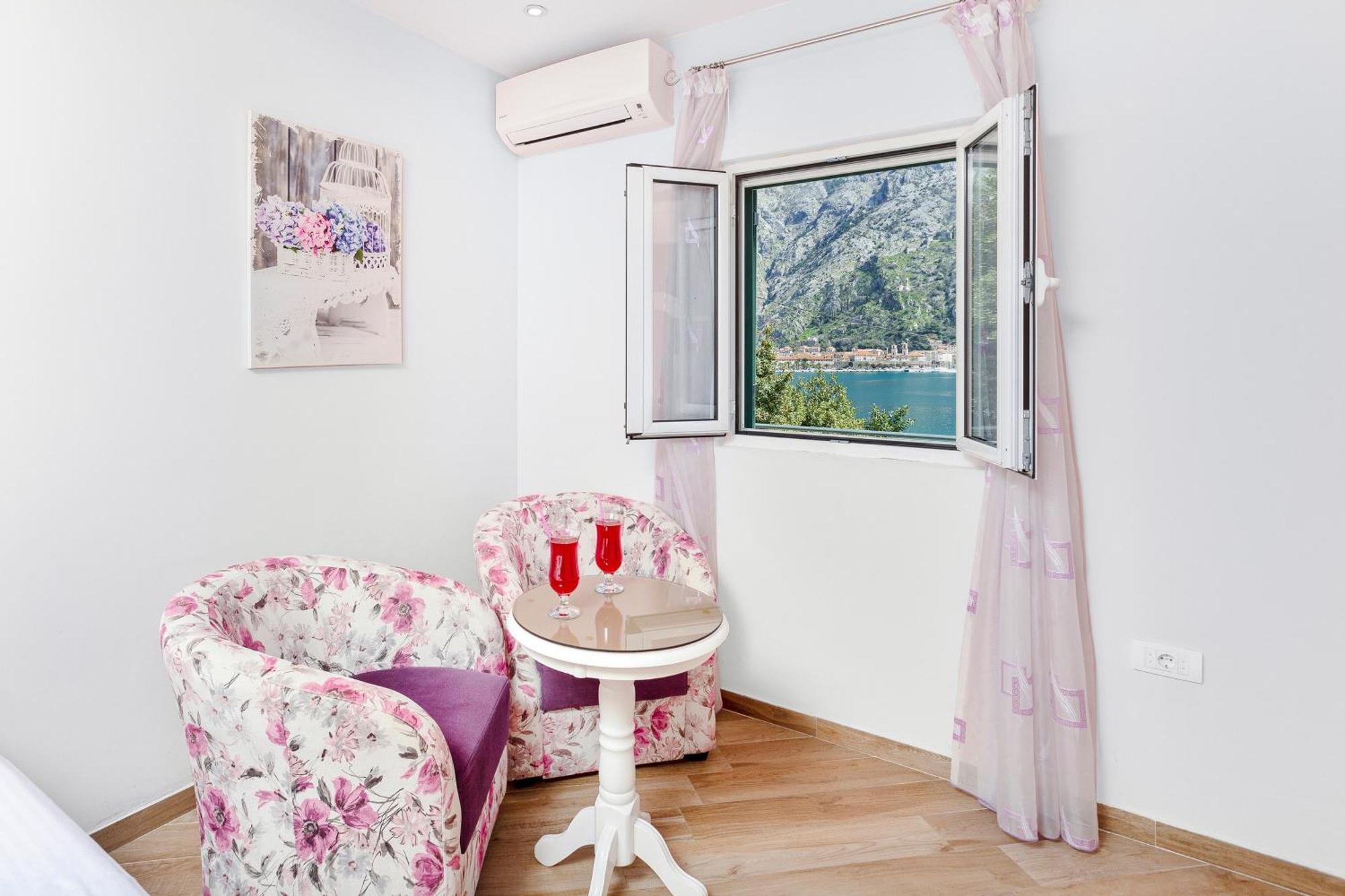 Apartments Doncic Котор Экстерьер фото