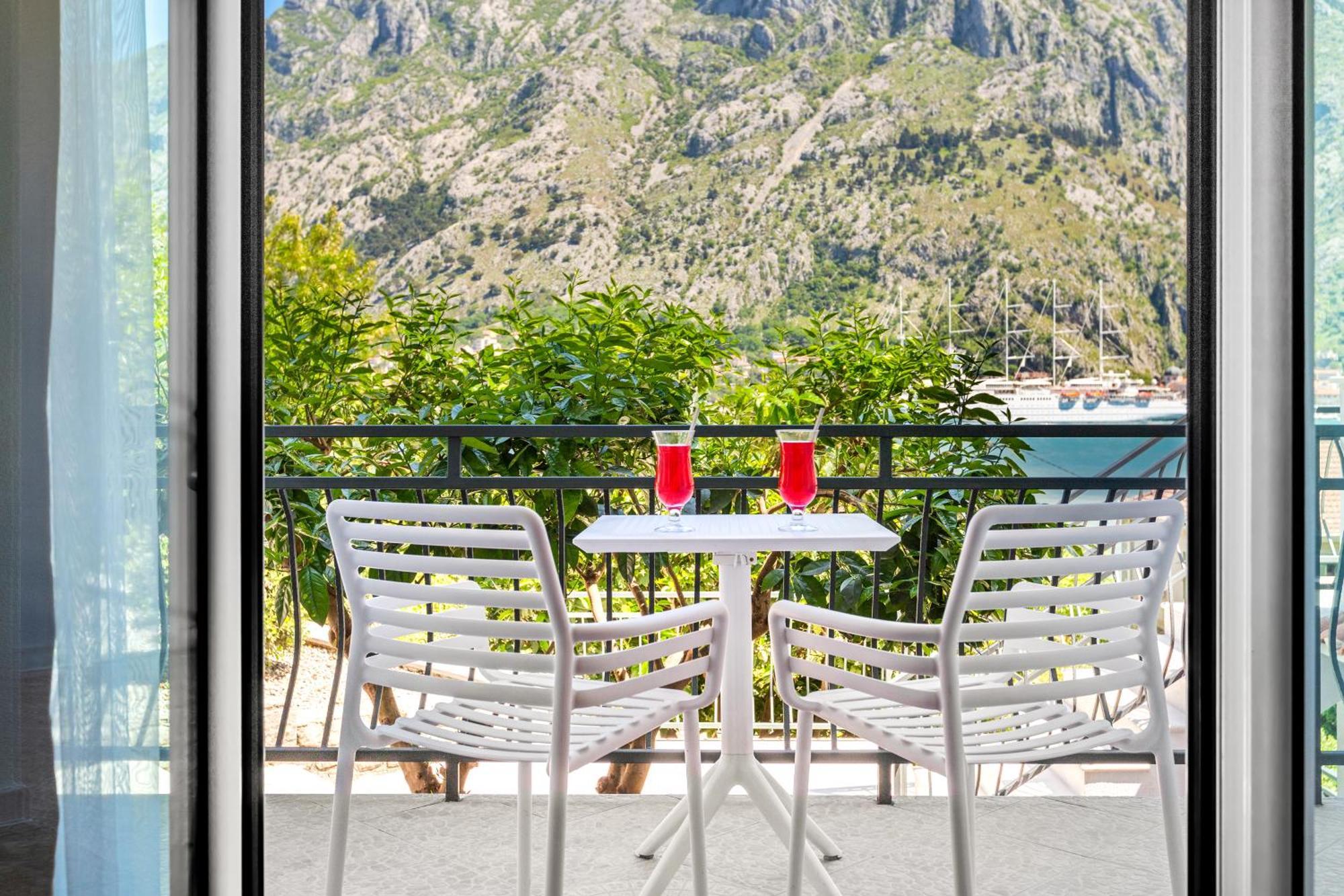 Apartments Doncic Котор Экстерьер фото