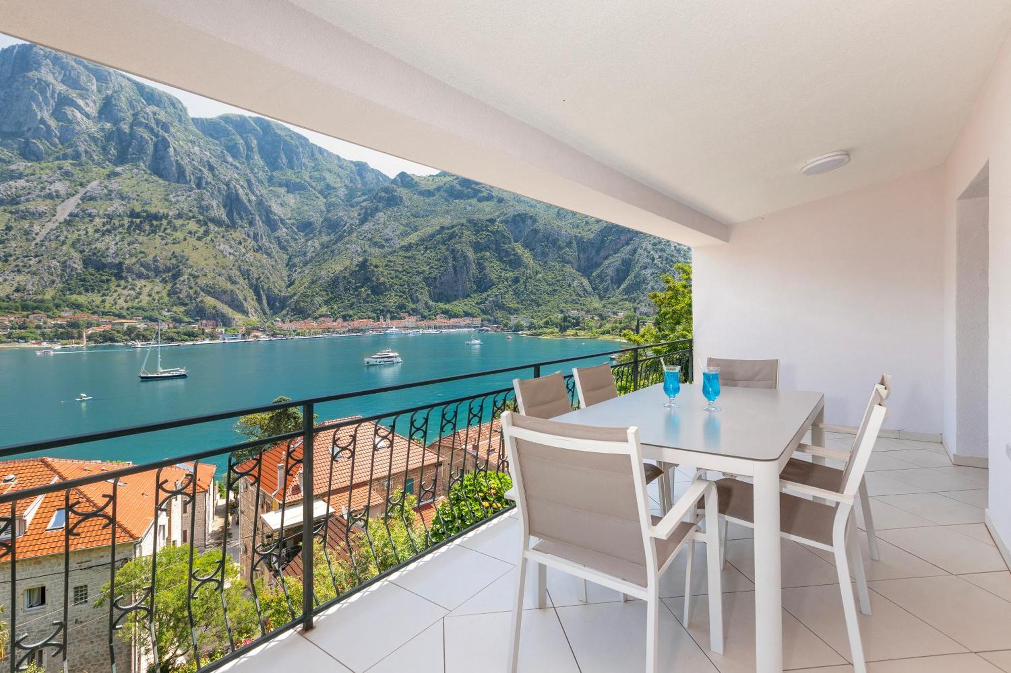 Apartments Doncic Котор Экстерьер фото